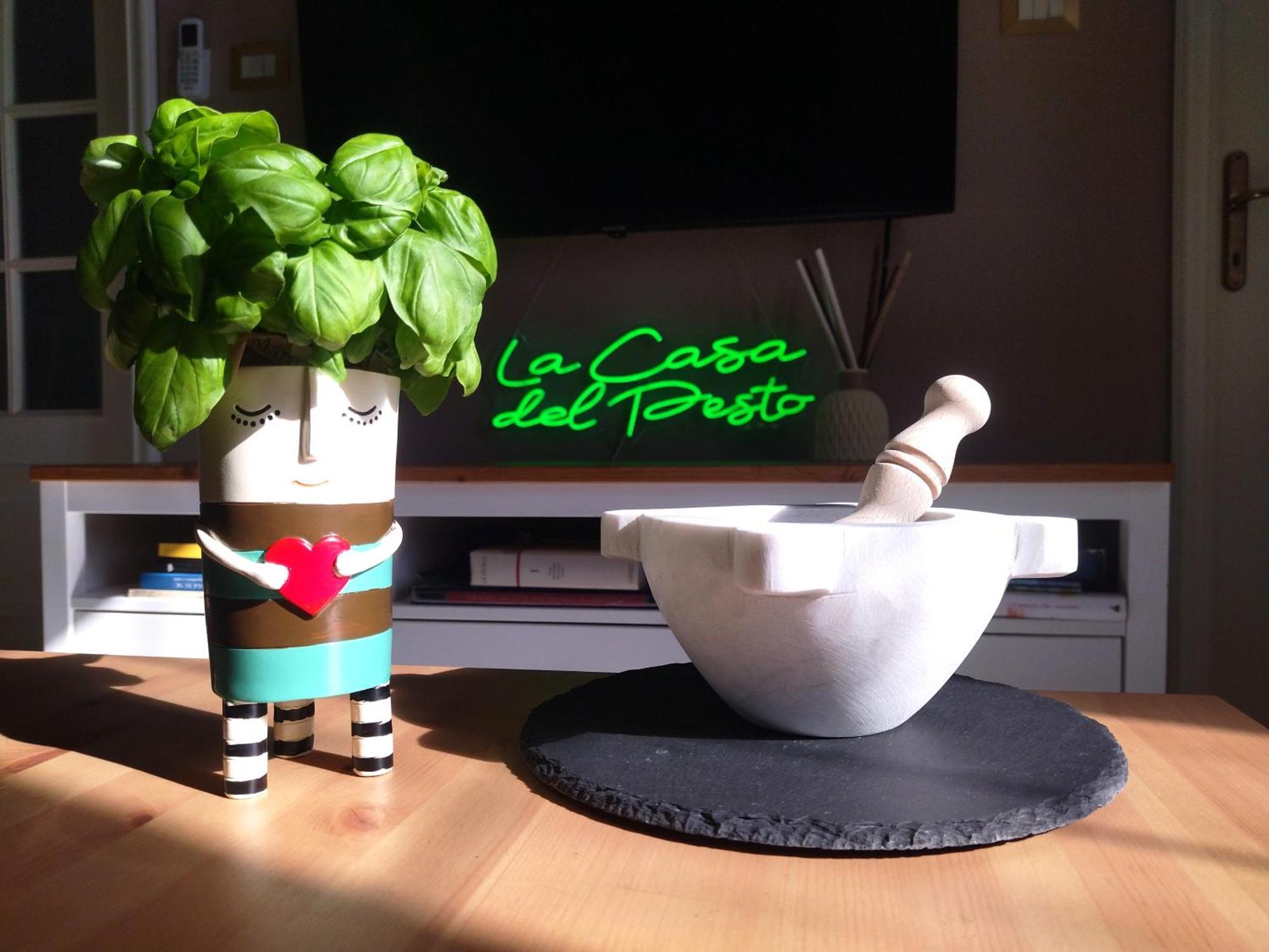 La Casa Del Pesto - *